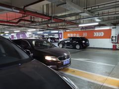 -万象城-停车场