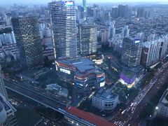 -上海龙之梦万丽酒店