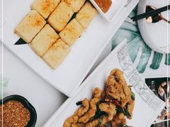 -云海肴汽锅鸡·云南小炒(曲江大悦城店)