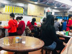 大堂-陈光记烧腊店(罗保博士街店)