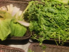 -尚品海鲜肥牛自助火锅(湖明店)