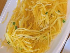 -严记小天府酸菜鱼(西四路店)