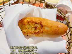 蒜香面包-咖啡苑自助餐厅·中国大饭店