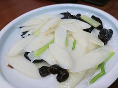 -湖南人家湘菜馆(镇江路店)