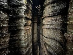 -梭布垭石林景区