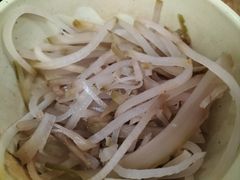 -丽虹云南过桥米线(兴工街店)