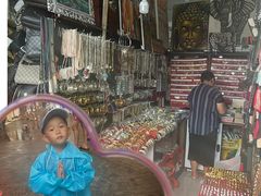 -乌布德传统市场