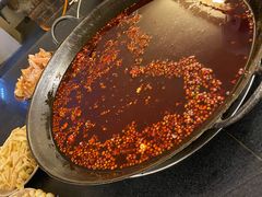 -岗上渣渣老火锅(两路口店)