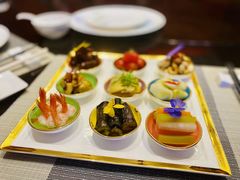 -江上荟·创意中国菜(绿地缤纷城店)