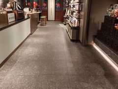 -星巴克臻选(上海今潮8弄店)