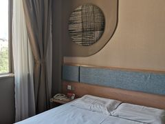 -成都宽窄巷子奎星楼街亚朵X酒店