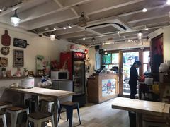 大堂-十面欢腾·海鲜面·台式Bistro(长乐路店)
