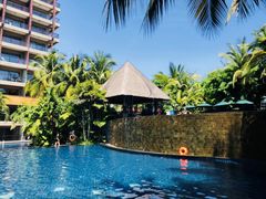 -三亚湾海居铂尔曼度假酒店