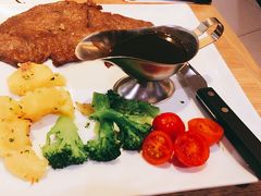 -必胜客(城西银泰店)