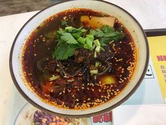 酸辣粉-姑娘手·陕西手工面·肉夹馍(象峰店)