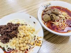 红烧肥肠面-花市豌杂面(民生路店)