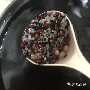 懒人必备早餐红豆粥超级简单做法！