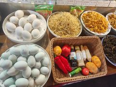 -鱼窝棚柴火铁锅炖(富山屯店)