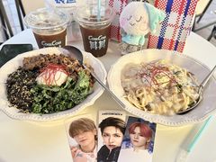 -CowCow其其·牛杂咖啡公司(六运店)