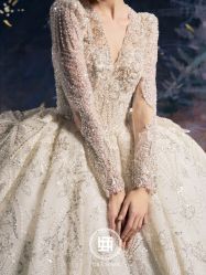 点击看大图 -Renee芮亦婚纱