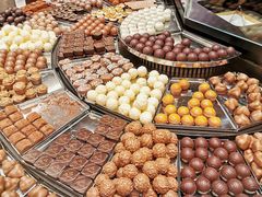 -Laderach 莱德拉(上海环贸iapm店)