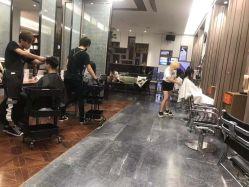 -扎嘎形象设计
