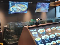 -湘知湘味(岳麓山店)