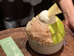 -三出山火锅(南京万象天地店)