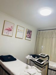 -美肤盾祛痘·问题肌头疗管理中心