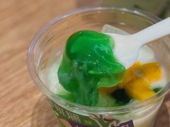 -奈雪的茶(百盛店)
