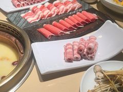 -余欢领鲜火锅(新街口店)