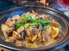-蚝堡海鲜·威海菜·海肠捞饭·烧烤·亚洲吃蚝公司(幸福门店)