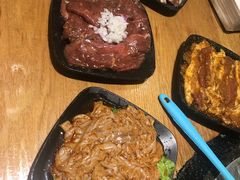 -赞酱川式烤肉(蜀都万达店)