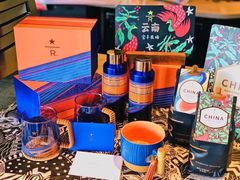 -星巴克臻选(莘庄仲盛店)