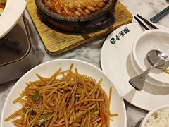 -小菜园新徽菜(宜兴八佰伴店)