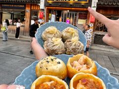 -鑫震源·苏式大虾生煎(山塘街店)