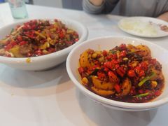 -独一佳老胡湘菜馆(矿山路店)