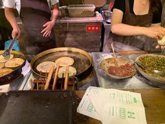 犁大爷粑粑-罍+村卤菜摊(罍街店)
