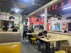 大堂-海清宁记大馅云吞