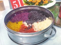 -刘姐啤酒鱼民族演艺餐厅(西街总店)