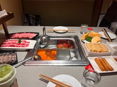 -海底捞火锅(宝龙广场夜宵主题店)