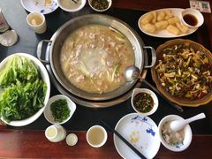 -老来福·非遗酸汤兔(凯旋路店)