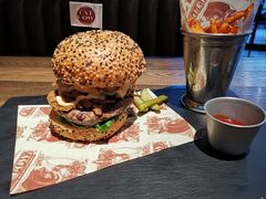 -FAT COW(虹梅路店)
