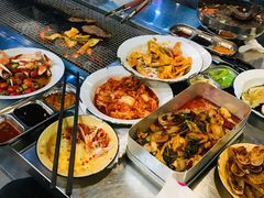 -马路牙子烧烤音乐酒馆(望京店)