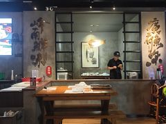 -后街佬·炭火鲜鱼杂(33小镇店)