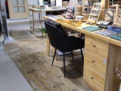 -肆兮眼镜·蔡司·徕卡战略合作店(大坪店)