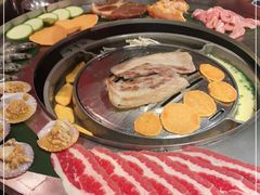 -哈哈碳都·牛肋条无限自助烤肉(宝龙店)
