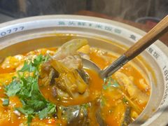 -魏铭鱼头捞饭(晋阳路店)