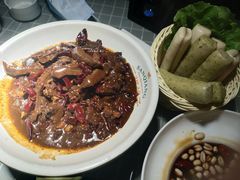 酱烧鸽子。-三强鸽子(中原路店)