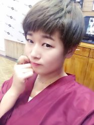 -诗悦发型烫染SALON